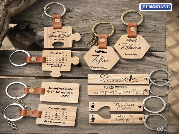 Khắc Laser Móc Chìa Khóa