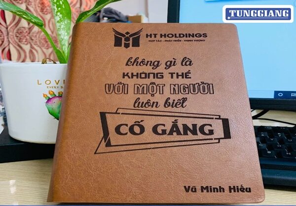 Khắc Laser Theo Yêu Cầu