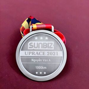 khac laser huy chuong 1