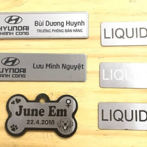 khac laser tren bang ten 1