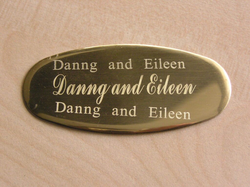 khac laser tren inox