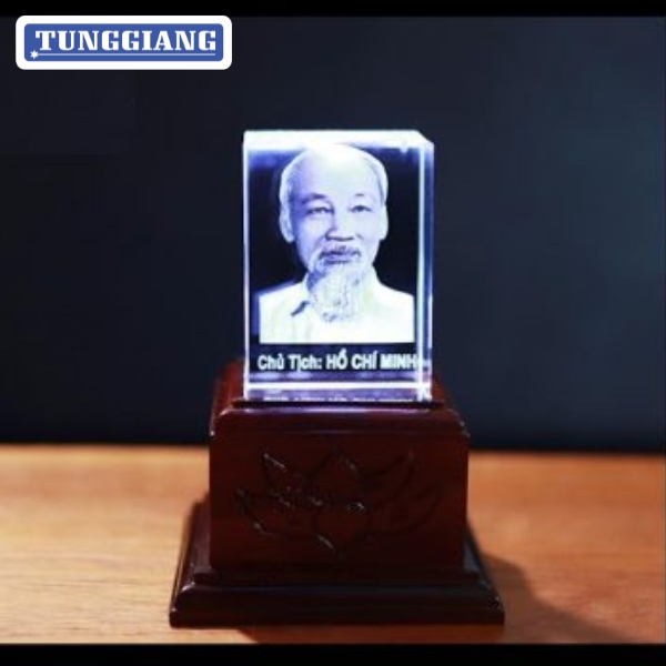 Lợi Ích Cắt khắc laser trên pha lê