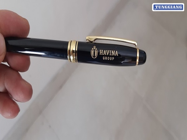 Khắc Laser Lên Bút