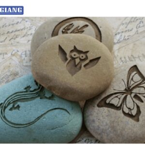 cắt khắc laser lên đá